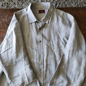 Untuckit gray shirt